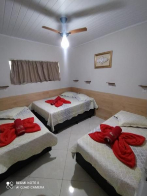 Casa Completa com Garagem a 400mts da basilica